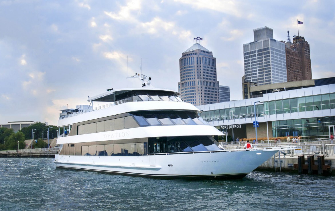 luxury infinity yacht concerts